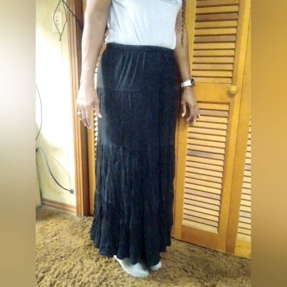 Black skirt
